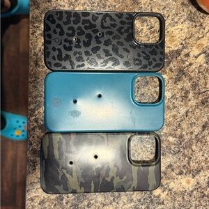Loopy Case Black and Blue iPhone Case Set